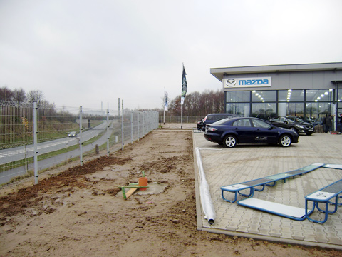 Read more about the article Pflasterarbeiten Autohaus in Wesel